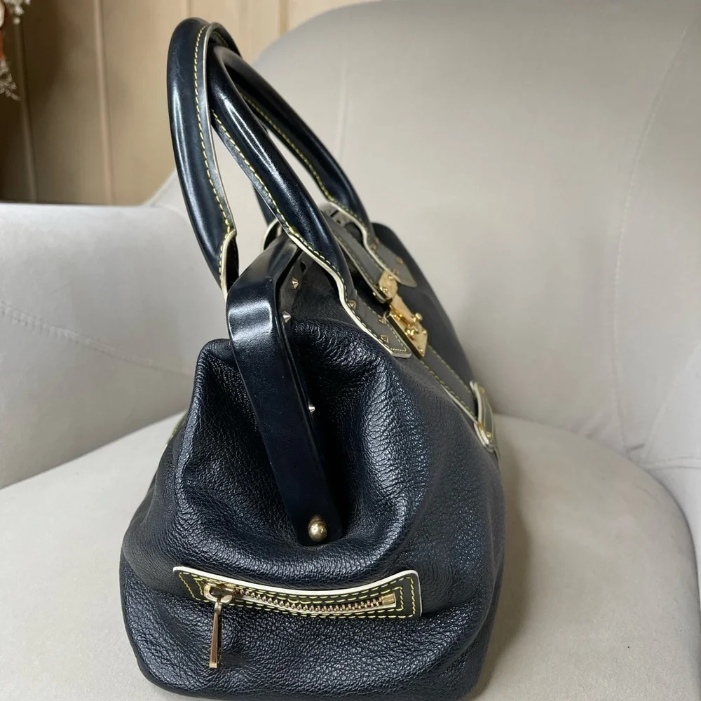 Authentic Louis Vuitton Suhali L'Ingenieux PM Black Leather DR Satchel Handbag